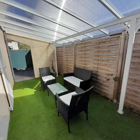 Sur A 500 M De La N 7 Apartment *